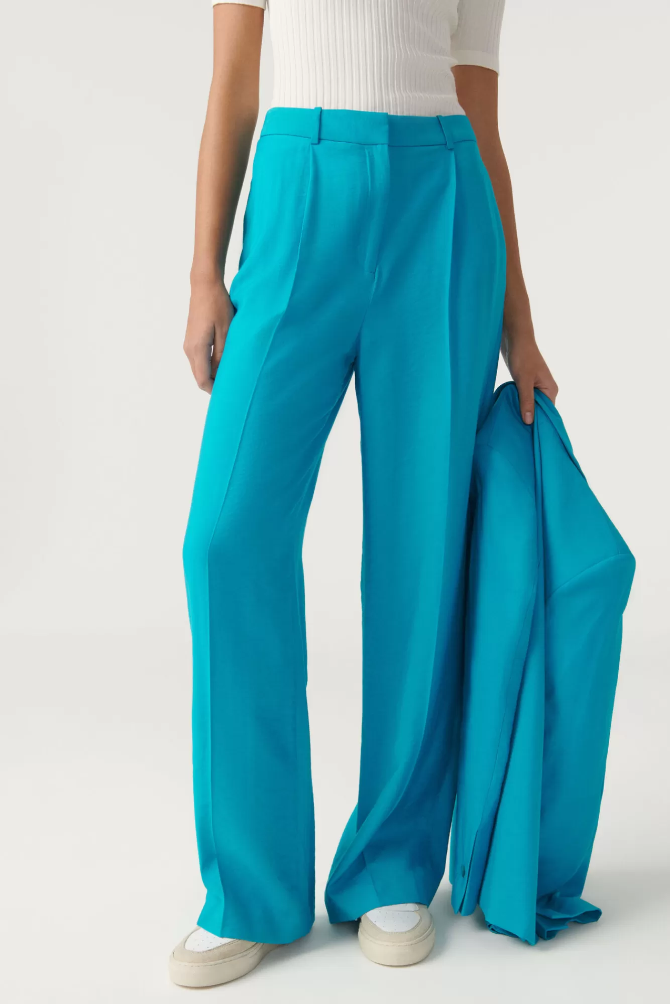 ba&sh Pantalons*Healy. Carbone