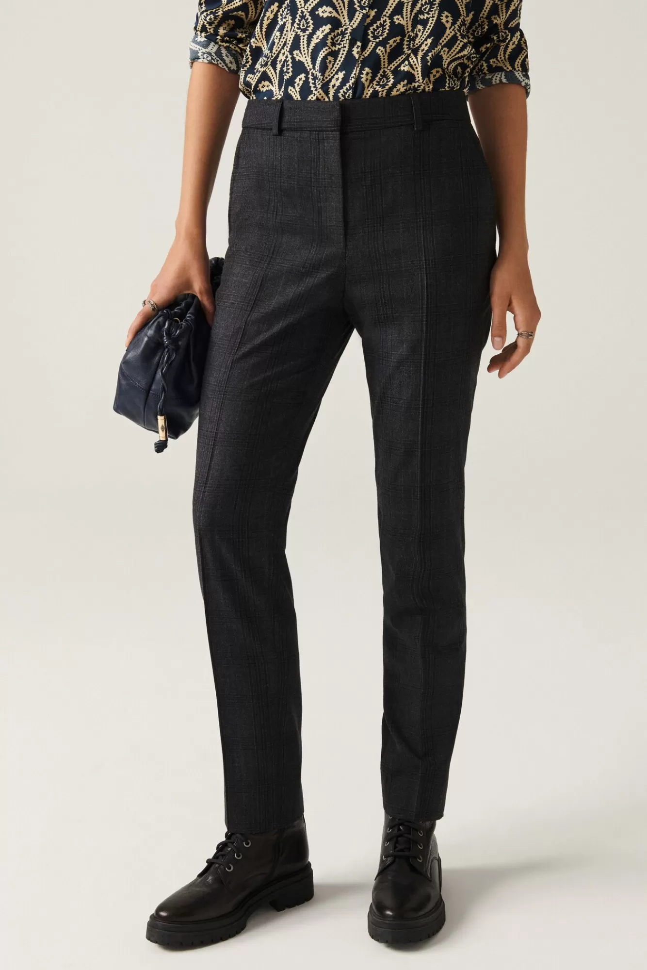 ba&sh Pantalons*Helly. Gris